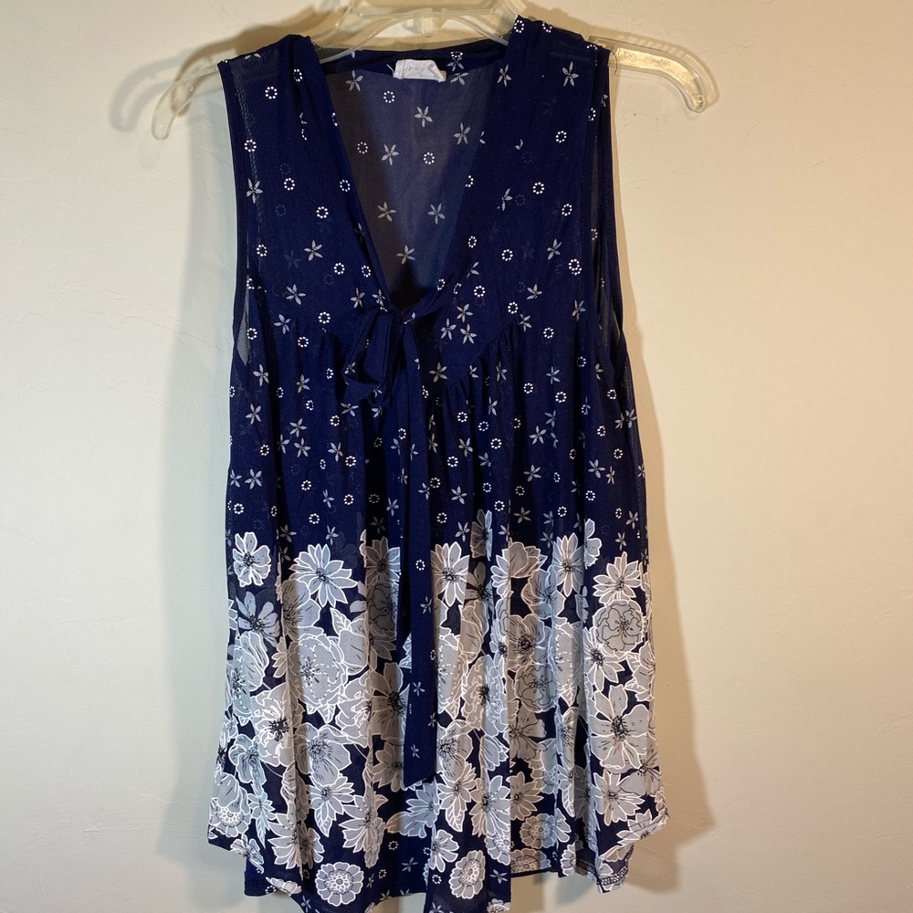 Ember Boho Top Sleeveless Blue White Size Large
